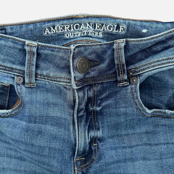 American Eagle Women's 6 Denim Blue Kick Boot Western Causal Low-Rise Jeans - Picture 2 of 3